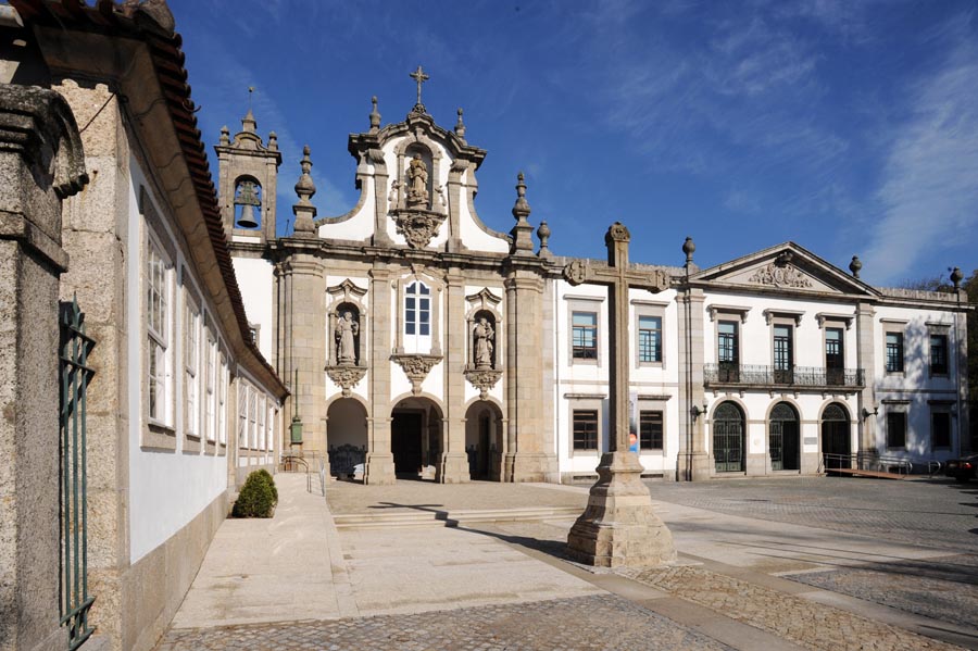 Day Trips from Porto - Santo António dos Capuchos Monastery