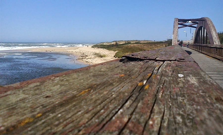 Best Beaches in the Porto Region: Angeiras Beach