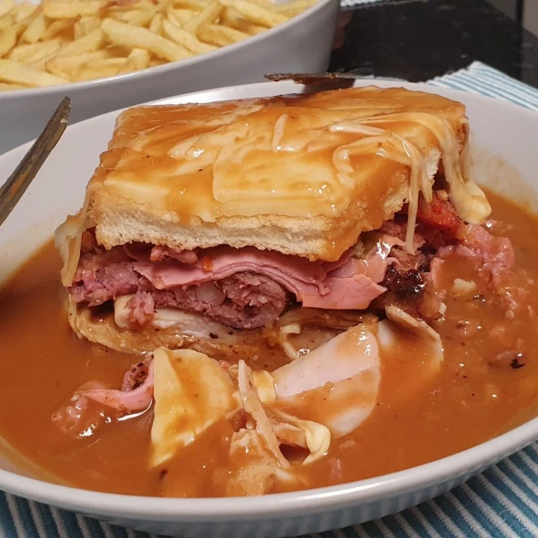 Linguiça, a portuguese sausage used in Francesinha